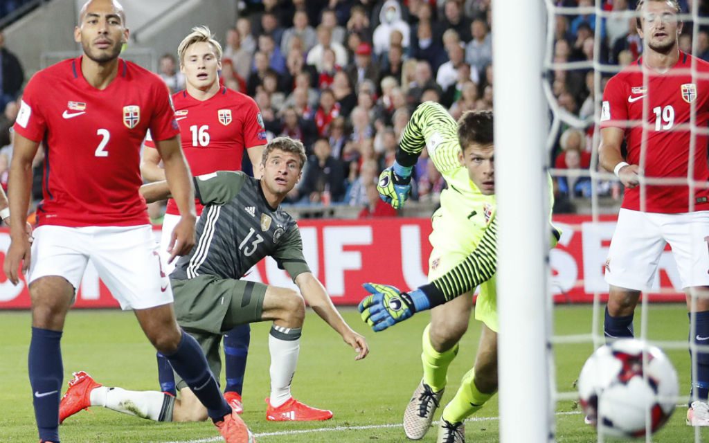 Thomas Müller mit dem DFB-Team gegen Norwegen