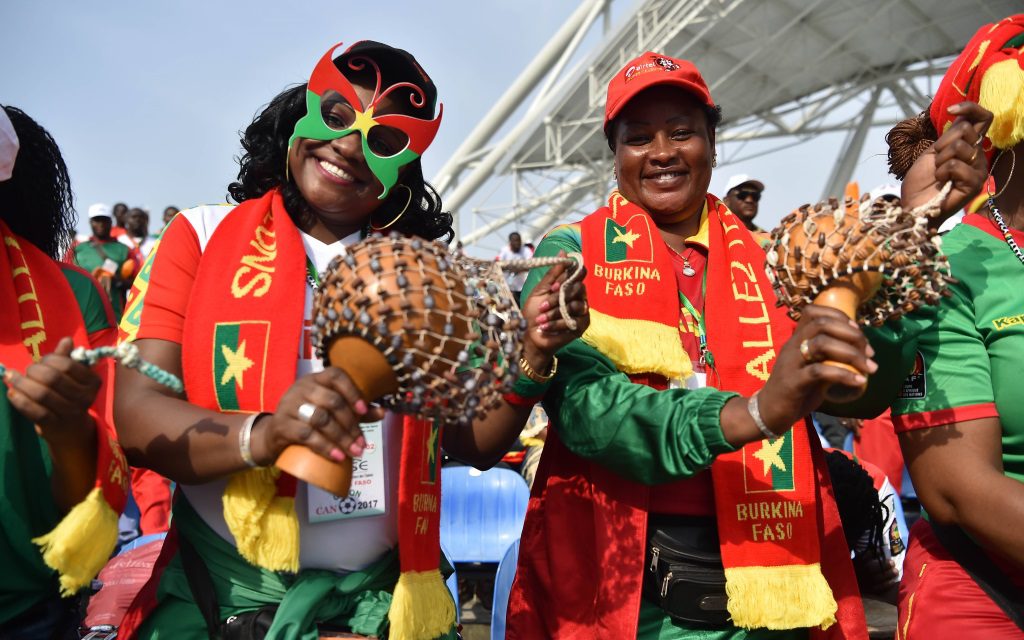 Fans von Burkina Faso beim Afrika Cup Spiel gegen Tunesien 2017