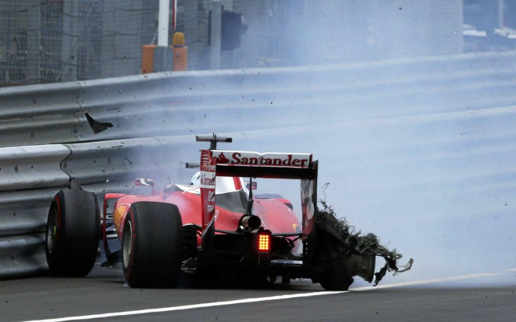 Im letzten Jahr gab es für Vettel keine Zweikämpfe um den Sieg - stattdessen Ausfall nach einem Reifenplatzer.