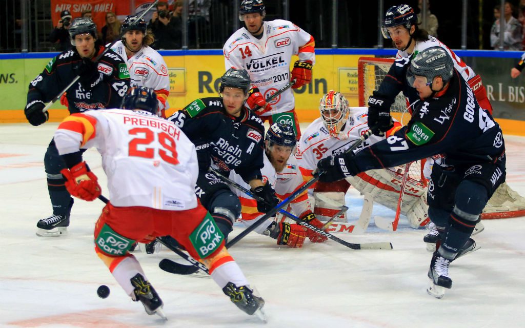 Das letzte Rheinderby gewann die DEG mit 2:0 bei den Kölner Haien.