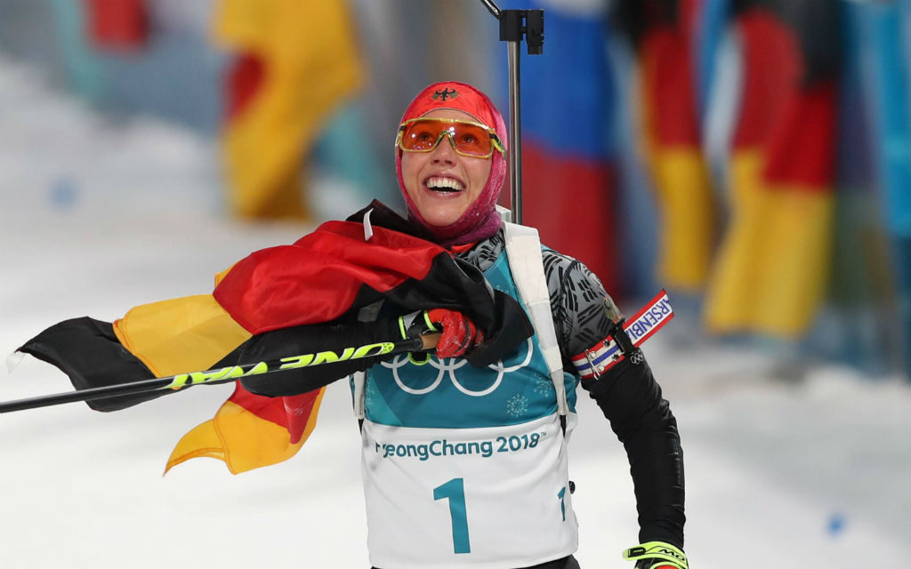 Laura Dahlmeier feiert ihr zweites Olympia-Gold.
