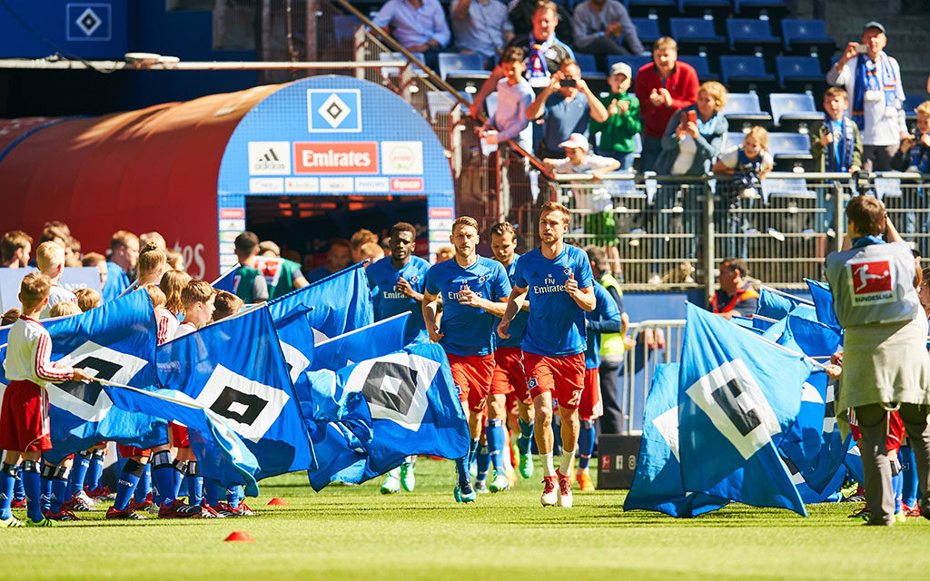 HSV - Gladbach: Weht die Fahne der HSV in der Bundesliga vorerst zum letzten Mal? Die Antwort gibt's nach HSV - Gladbach!