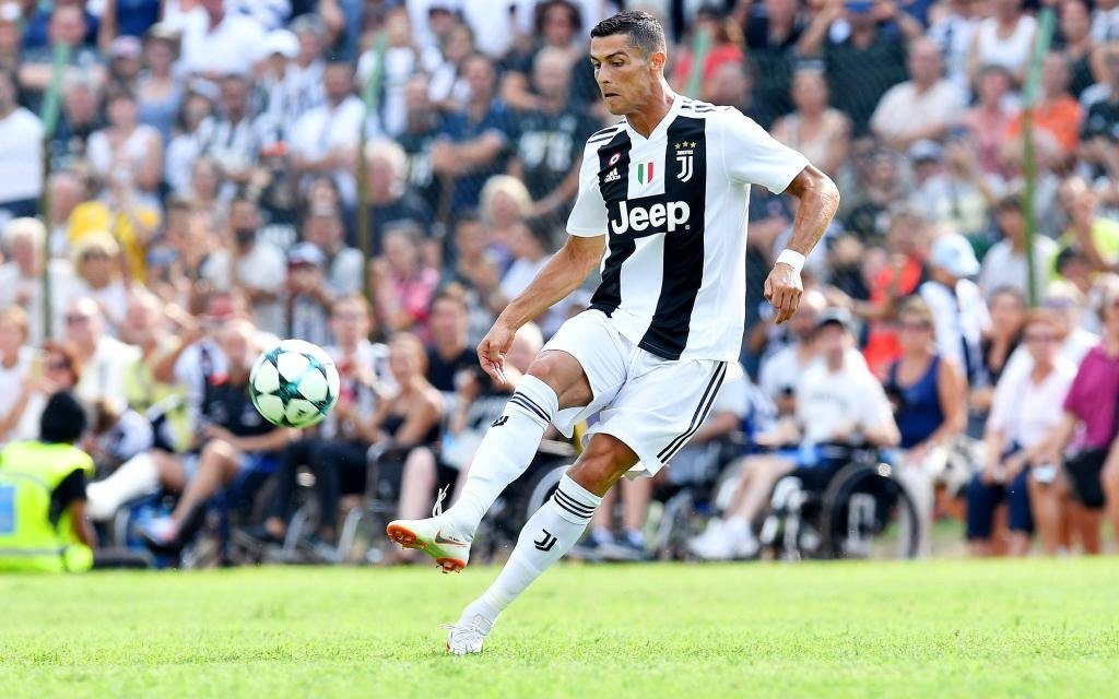 Cristiano Ronaldo: Wie läufts im ersten Spiel gegen Bologna?