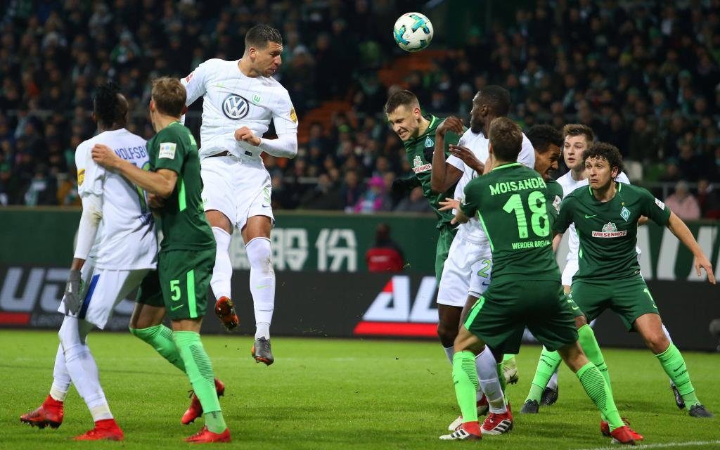 Werder Bremen im Heimspiel gegen den VfL Wolfsburg in der Siason 2017/18.