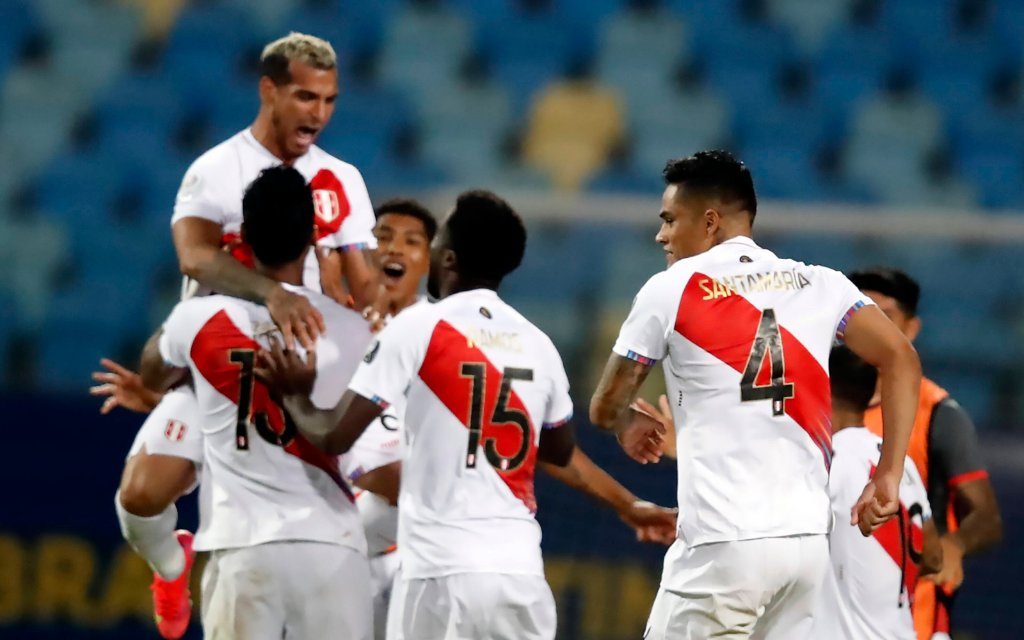 Peru x Paraguay GOINIA, GO - 02.07.2021: PERU X PARAGUAY - Match between , Peru x Pasraguai valid quarterfinal match Copa Amrica Brasil 2021