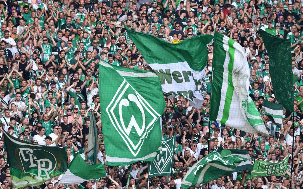 Fußball 1. Bundesliga 3. Spieltag Borussia Dortmund - SV Werder Bremen am 20.08.2022 im Signal Iduna Park in Dortmund Fanblock