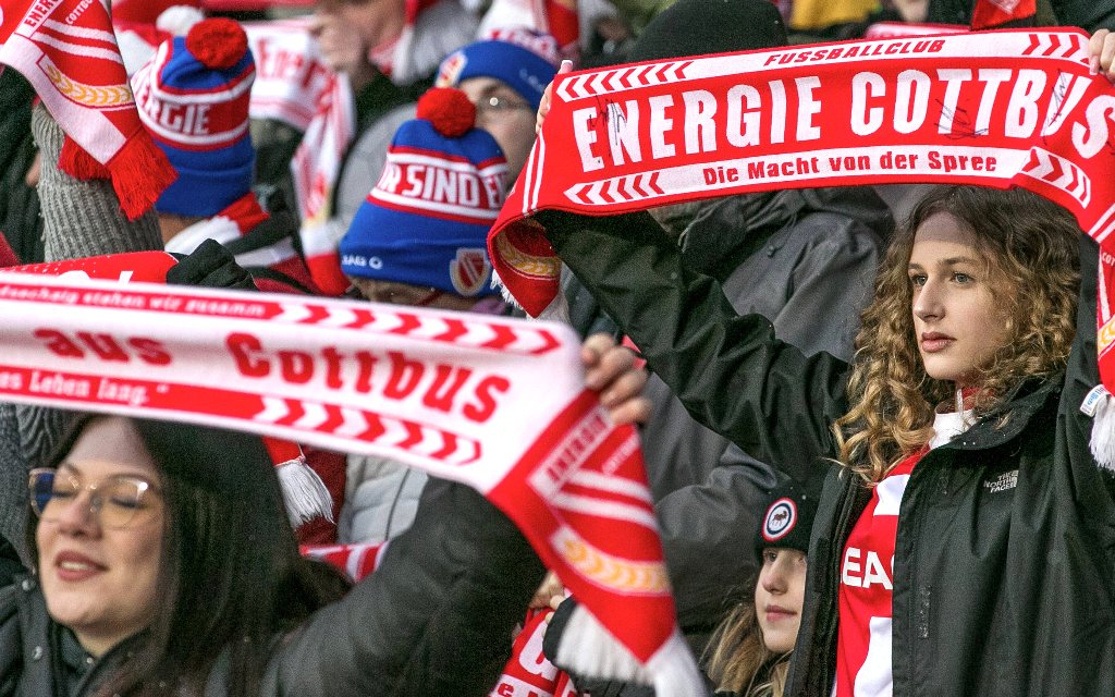 Hat sich Cottbus vom 1:2 gegen Saarbrücken schnell erholt?